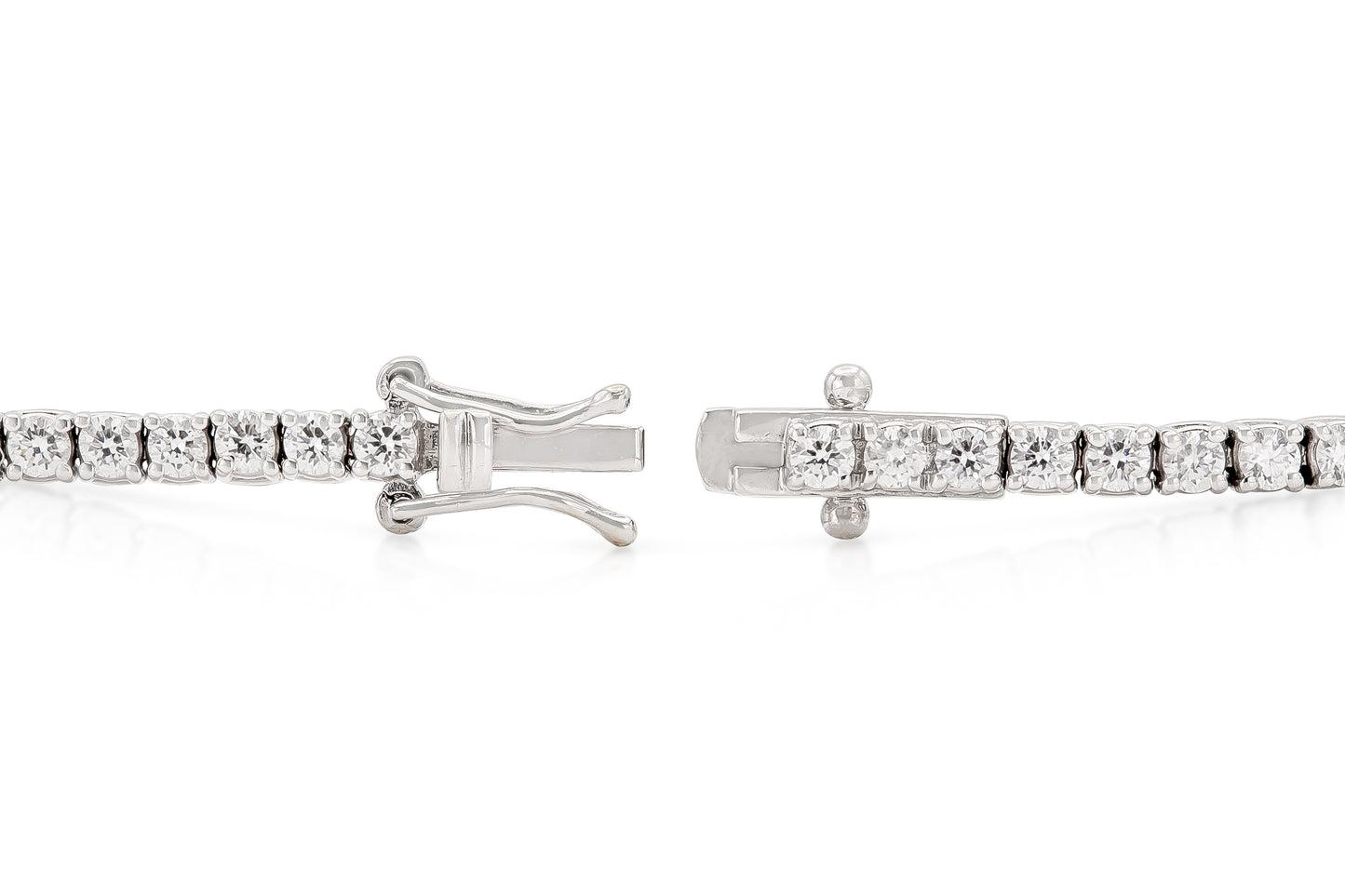 18K White Gold Tennis Bracelet