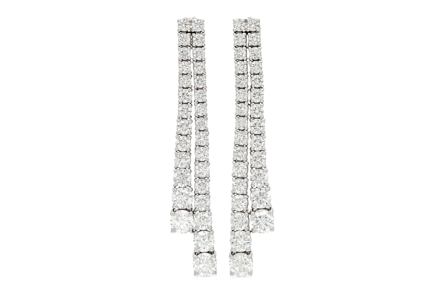 18K White Gold Graduated Diamonds Drop Earrings