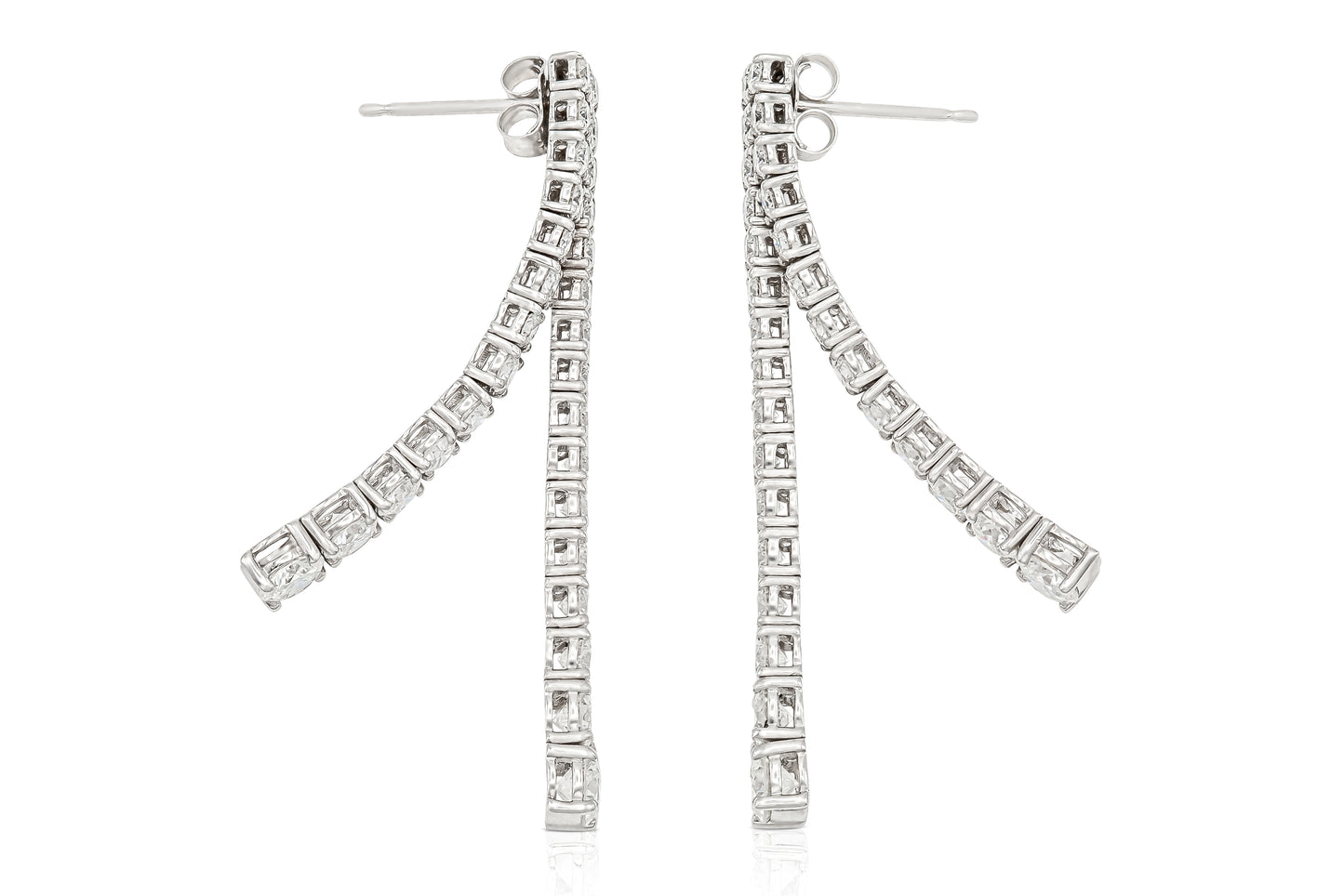 18K White Gold Graduated Diamonds Drop Earrings
