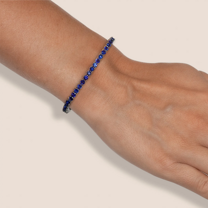 18K White Gold Natural Blue Sapphire Tennis Bracelet Tw. 7.15 carat