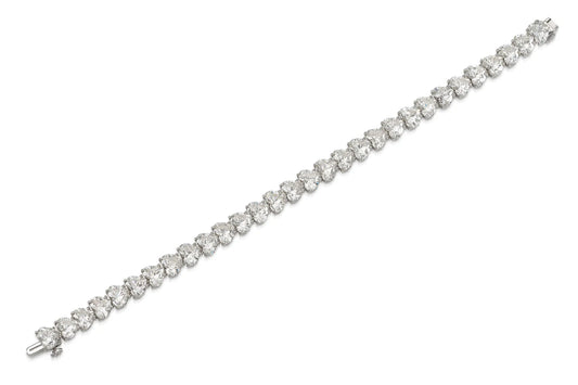 18K White Gold Heart Shape Diamond Tennis Bracelet Tw. 28.29 carat