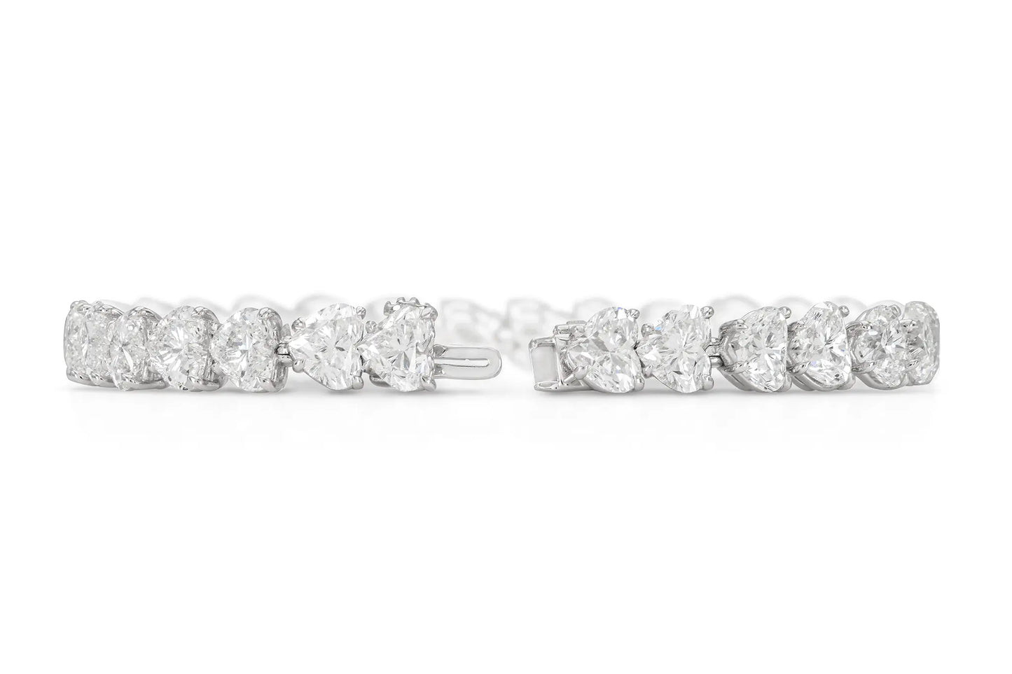 18K White Gold Heart Shape Diamond Tennis Bracelet Tw. 28.29 carat