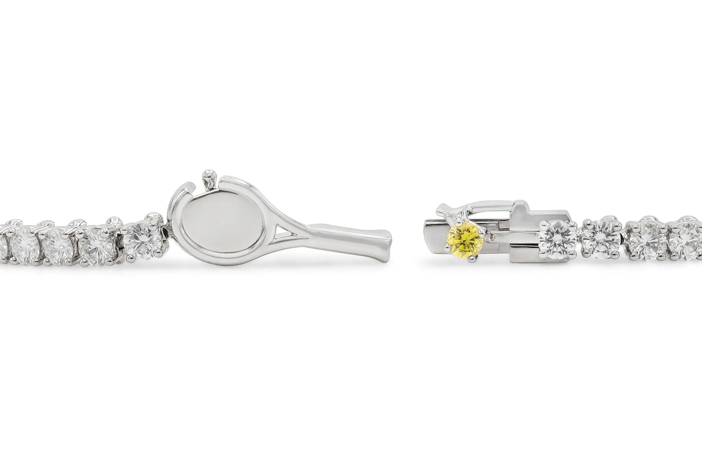 Platinum Tennis Bracelet Tw. 5.26 carat