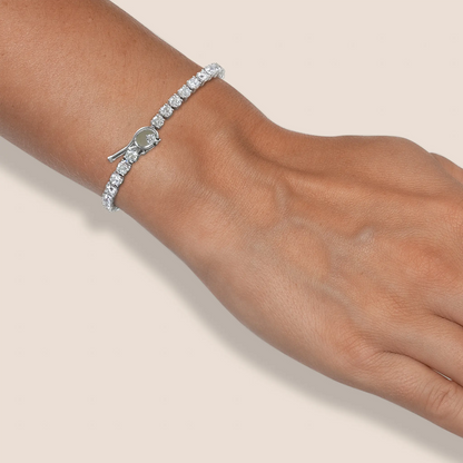 Platinum Tennis Bracelet Tw. 4.62 carat