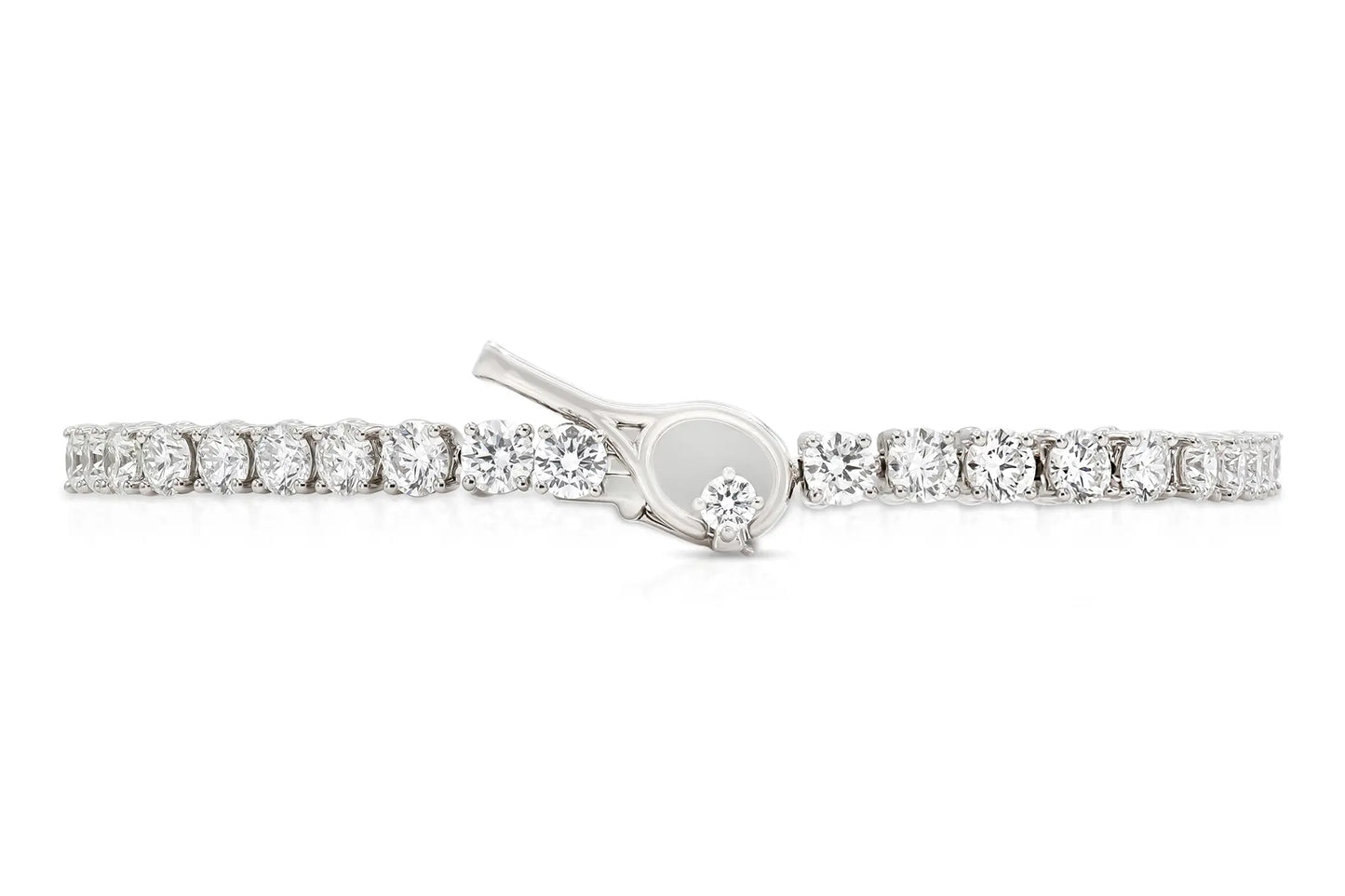 Platinum Tennis Bracelet Tw. 4.62 carat
