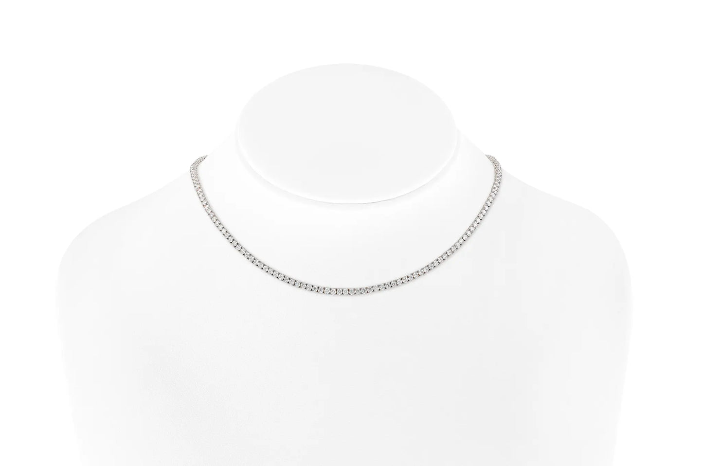 18K White Gold Tennis Necklace DTw. 7.75 carat