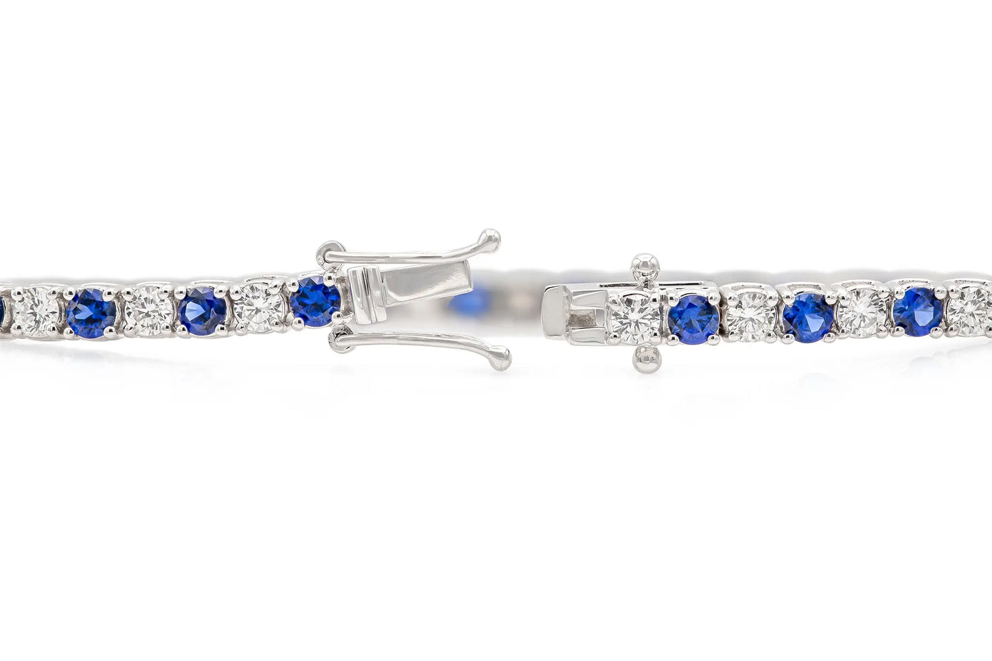 18K White Gold Diamond & Blue Sapphire Tennis Bracelet Tw. 5.54 carat