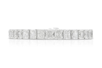 18K White Gold Tennis Bracelet Tw. 32.20 carat
