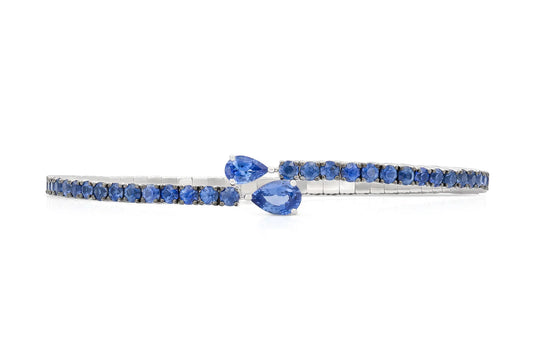 18K Flexible Bangle with Blue Sapphires