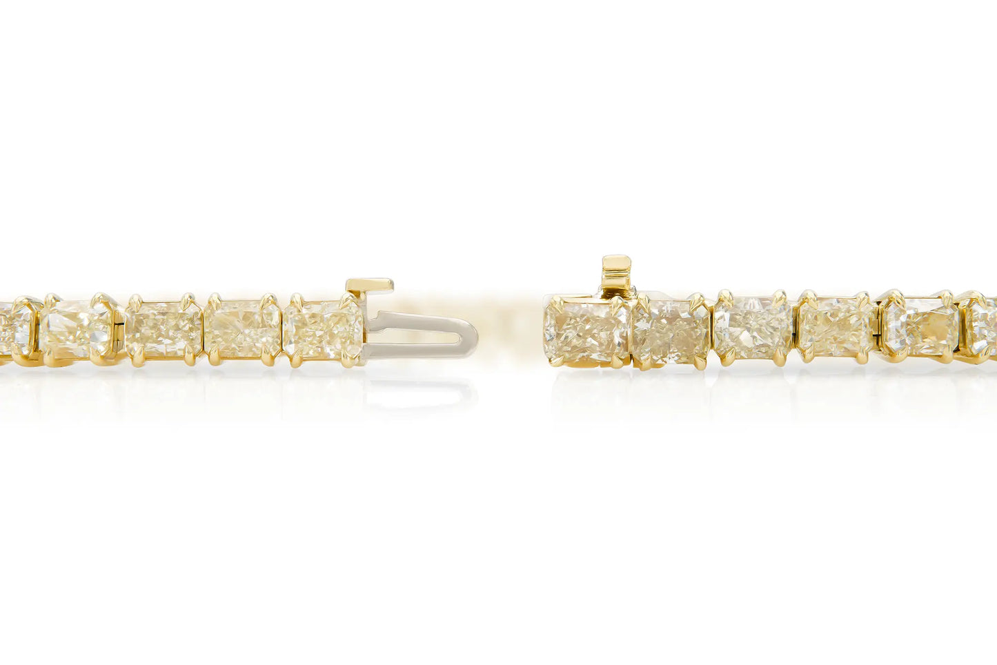 18K Yellow Gold Yellow Diamond Bracelet Tw. 15.11 carat