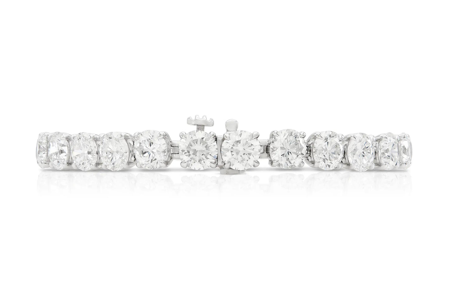GIA certified 18K White Gold Tennis Bracelet Tw. 26.17 carat