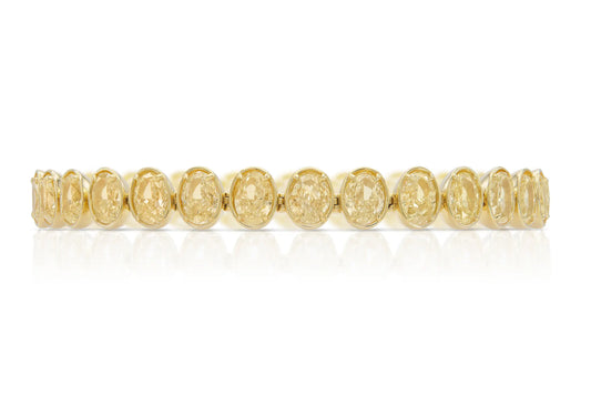 18K Yellow Gold Bezel Set Oval Diamond Bracelet Tw. 28.10 carat