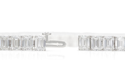 18K WG Emerald Cut Tennis Bracelet Tw. 30.48 carat