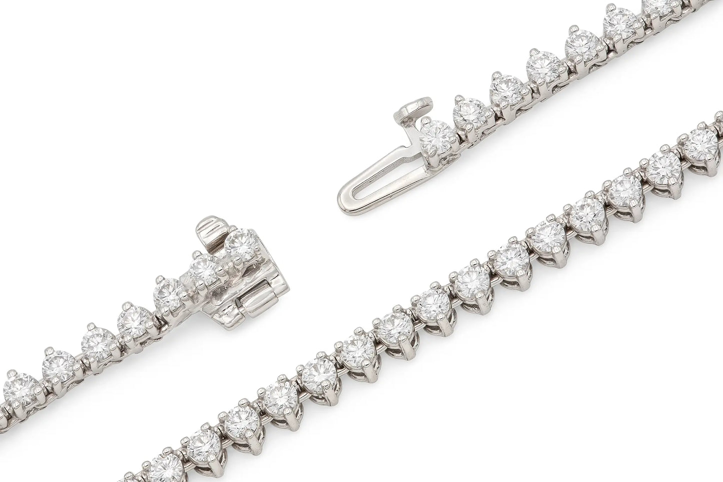 18K White Gold Opera Necklace Tw. 14.76 carat