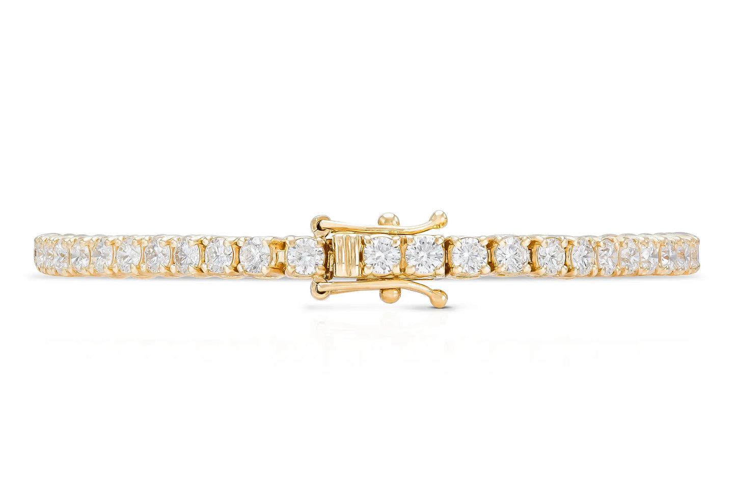18K Yellow Gold Tennis Bracelet DTW. 4.13ct