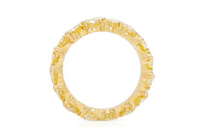 18K Yellow Gold Heartinity Ring Tw. 4.85 carat