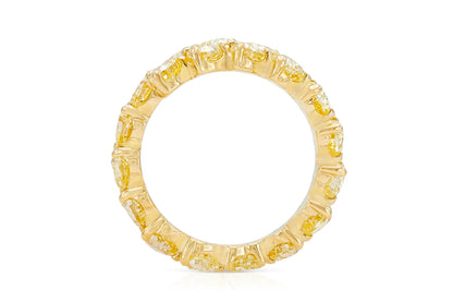 18K Yellow Gold Heartinity Ring Tw. 4.85 carat
