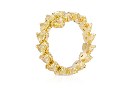18K Yellow Gold Heartinity Ring Tw. 4.85 carat