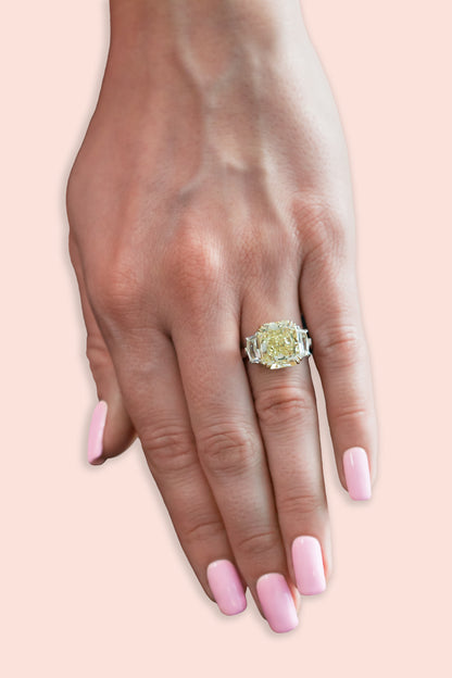 Platinum & 18K Yellow Gold 3 carat Fancy Yellow Diamond Ring